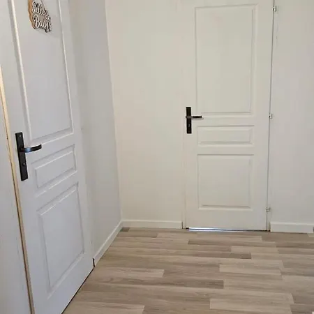 아파트 Spacieux - Parking Gratuit - Proche De Strasbourg